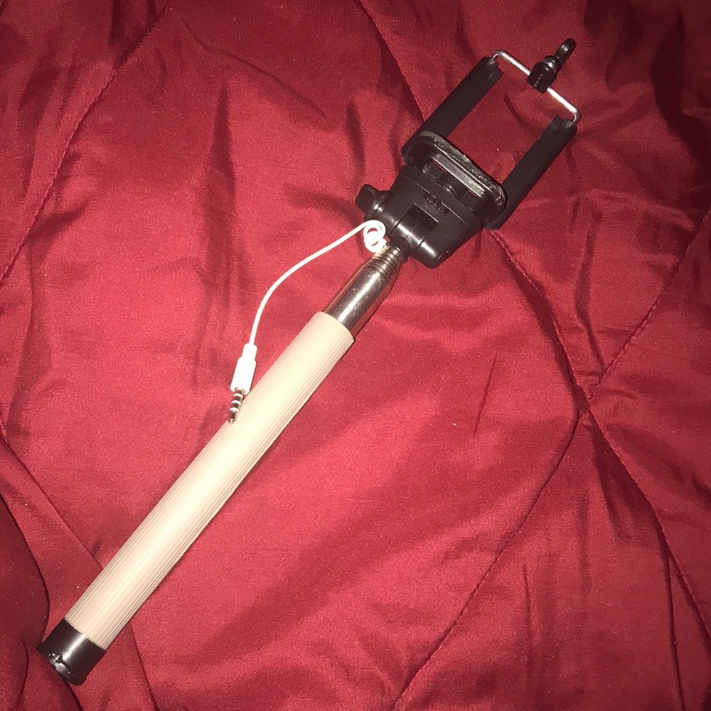 CAMERA HOLDER
